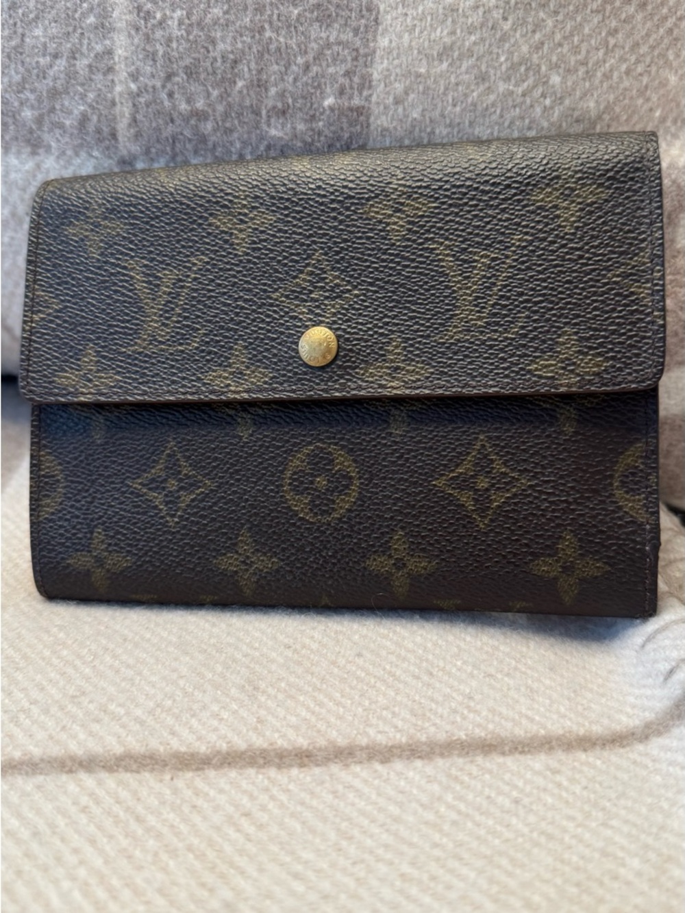 Louis Vuitton Monogram Canvas Wallet - Brown/Gold Accent